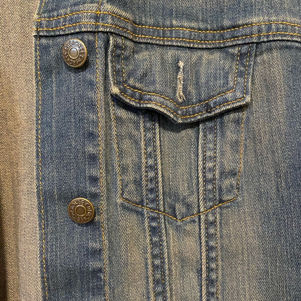 Jean Jacket - Picture 3 of 6
